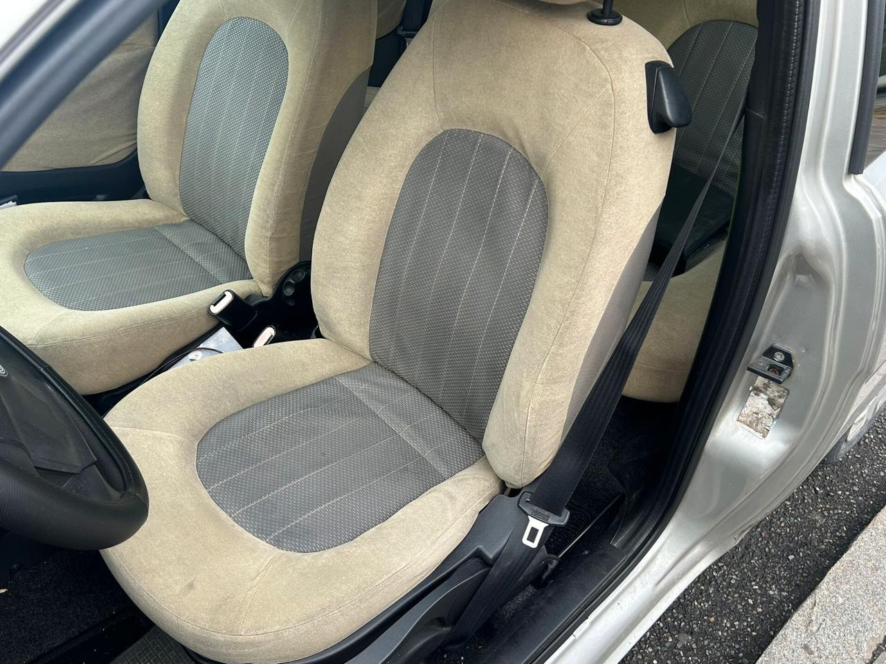 Lancia Ypsilon 1.2 8v - ANCHE PER NEOPATENTATI