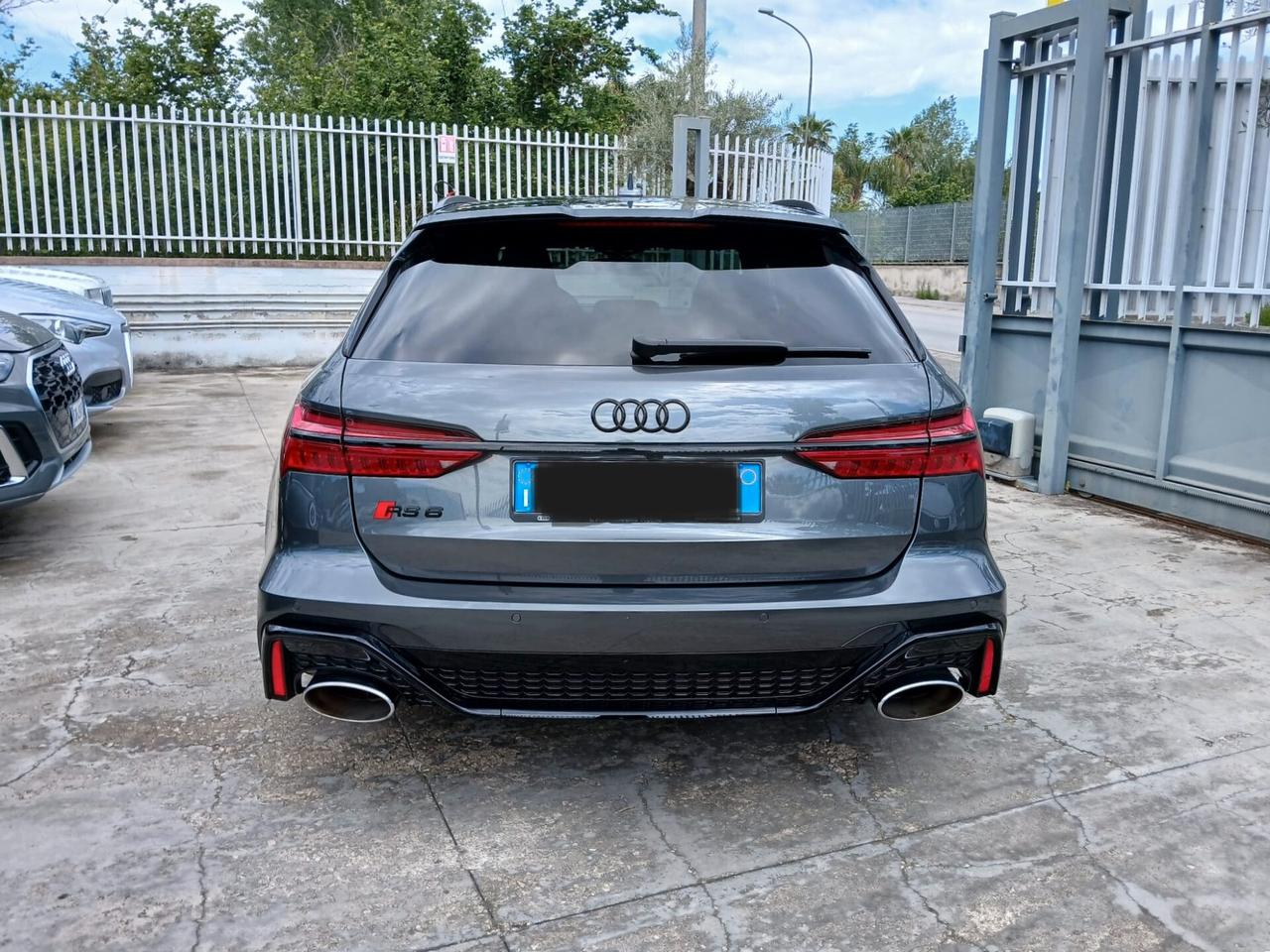 Audi A6 RS 6 Avant 4.0 TFSI V8 quattro tiptronic Performance