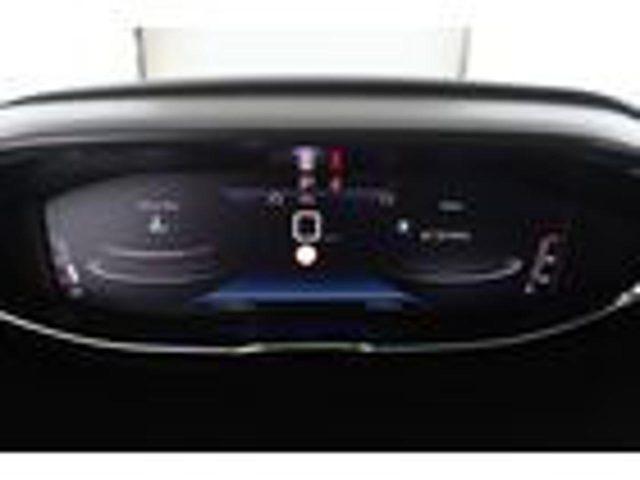 PEUGEOT 3008 BlueHDi 130 S&S EAT8 Active Pack