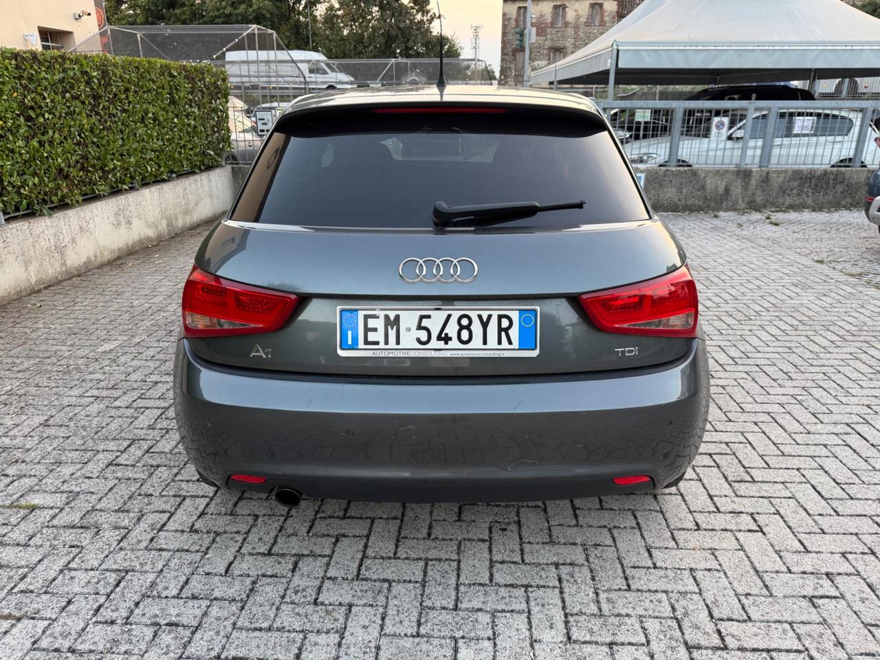 Audi A1 Sportback 1.6 TDI S tronic Attraction