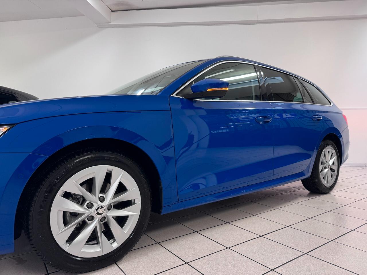 Skoda Octavia 1.5 G-TEC DSG SW Style TETTO APRIBILE