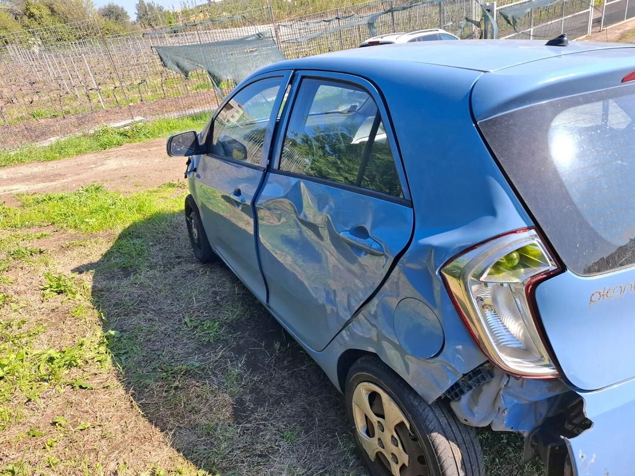 KIA PIACENTO 1.0 BENZINA GPL SINISTRATA MARCIANTE