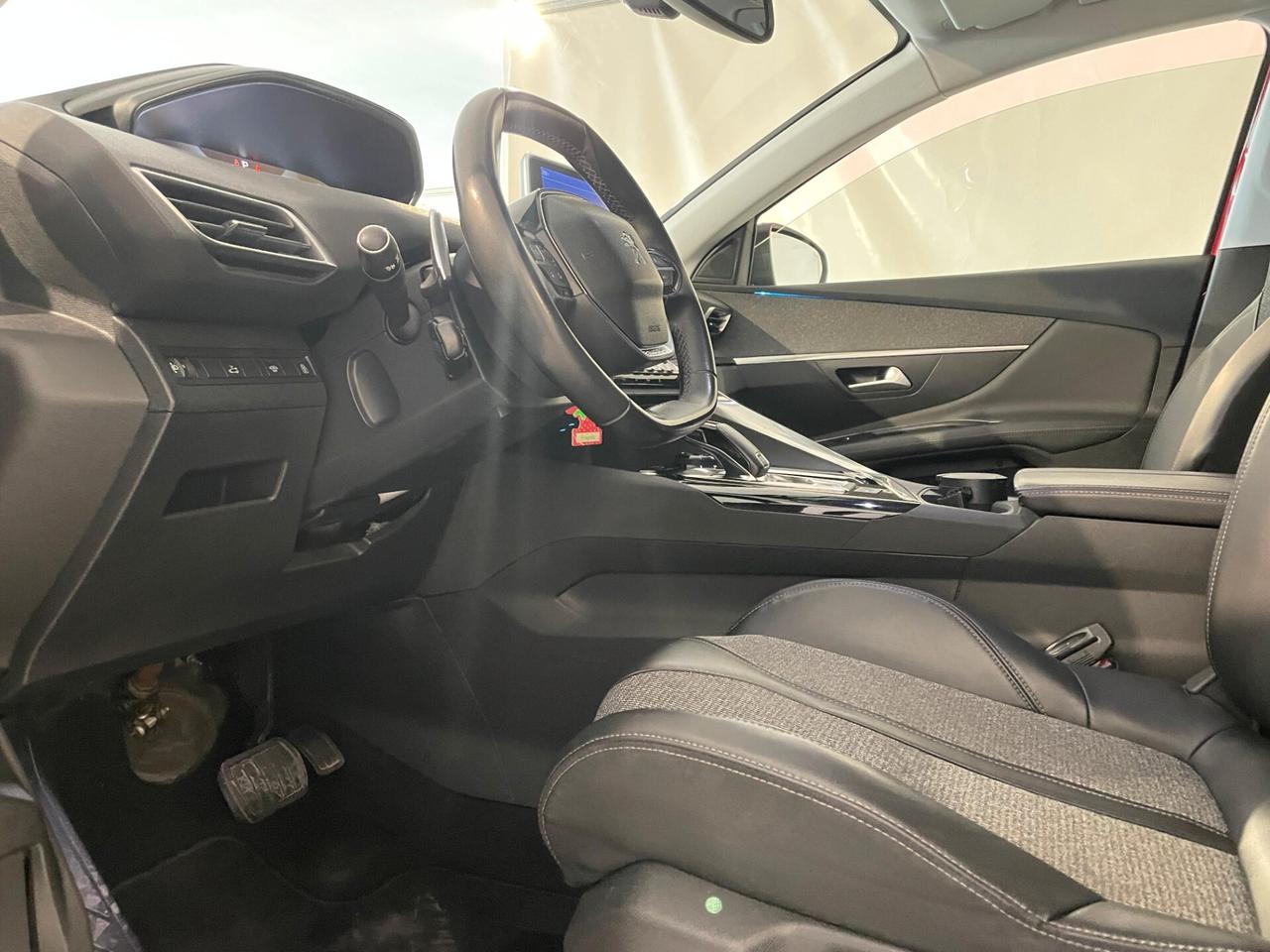 Peugeot 3008 1.5HDi 130CV ALLURE PRONTA CONSEGNA