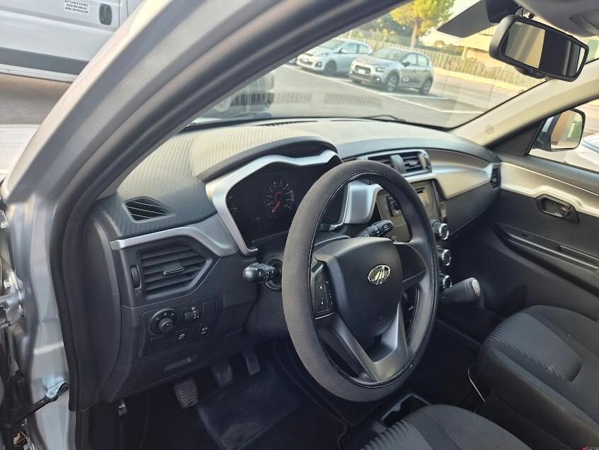 Mahindra KUV100 1.2 VVT K6+
