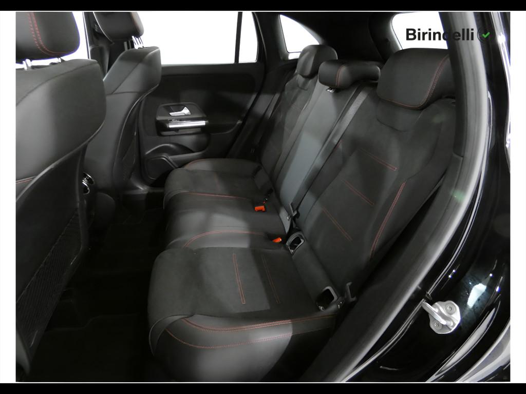 Mercedes-Benz GLA (H247) - GLA 200 d Automatic Premium