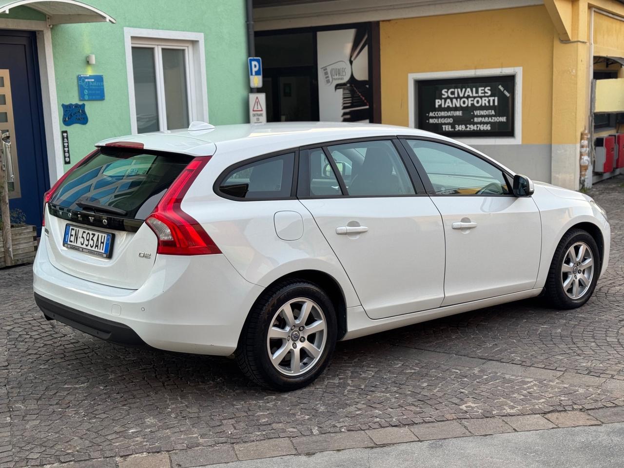 Volvo V60 D3 Kinetic