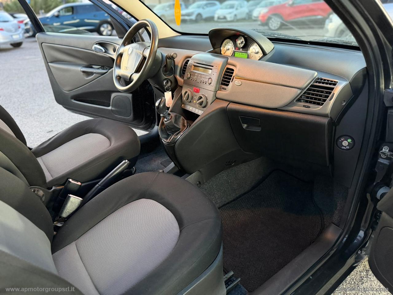 LANCIA Ypsilon 1.2 Argento