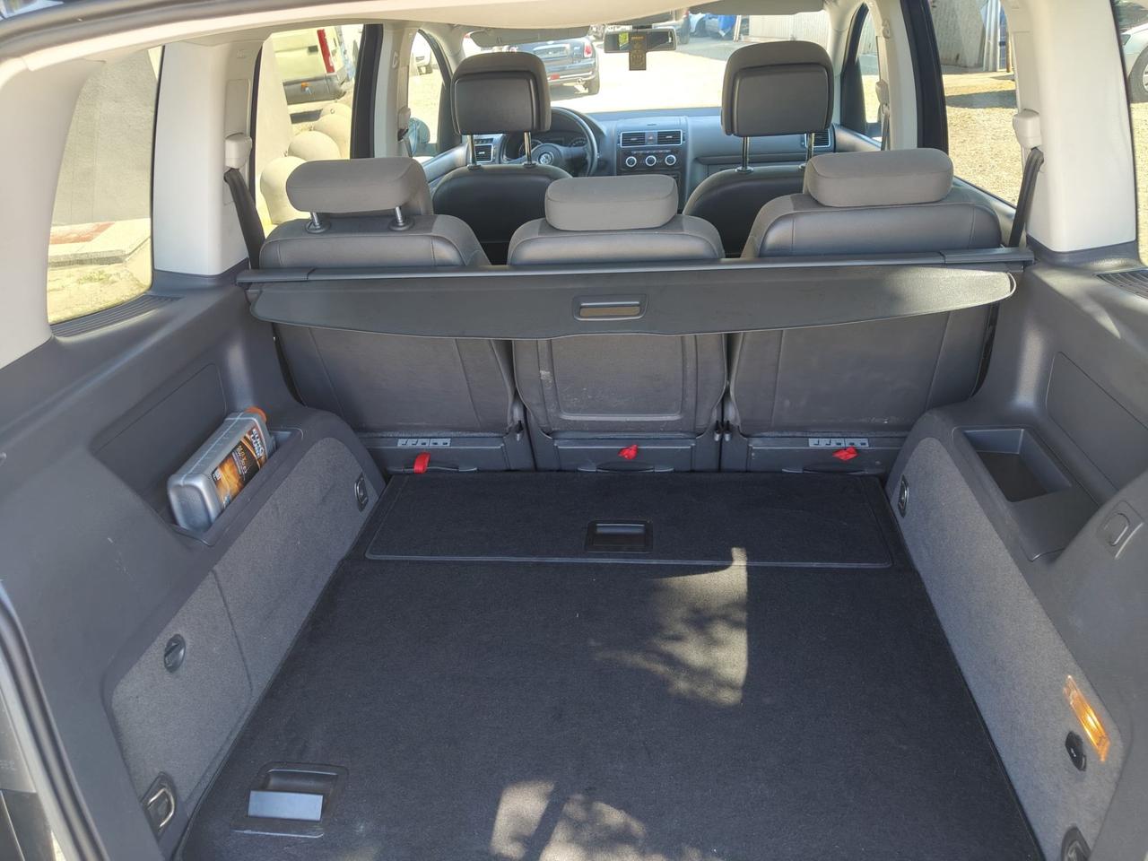 Volkswagen Touran 1.2 TSI Comfortline BMT