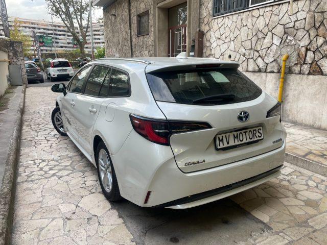 TOYOTA Corolla Touring Sports 1.8 Hybrid Business