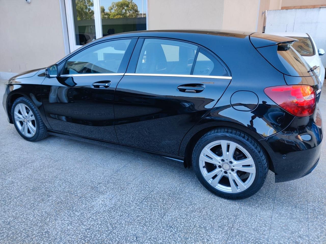 Mercedes-benz A 180 d Automatic Business