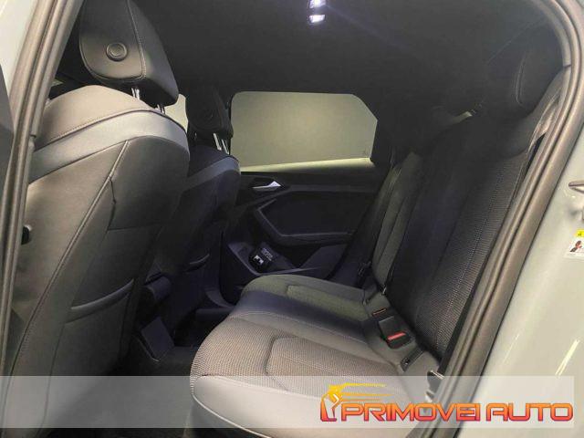 AUDI A1 citycarver 30 TFSI Pack S-Line interno