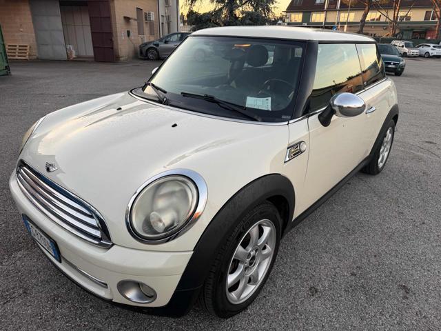 MINI Cooper 1.6 16V Cooper senza nessun lavoro da fare