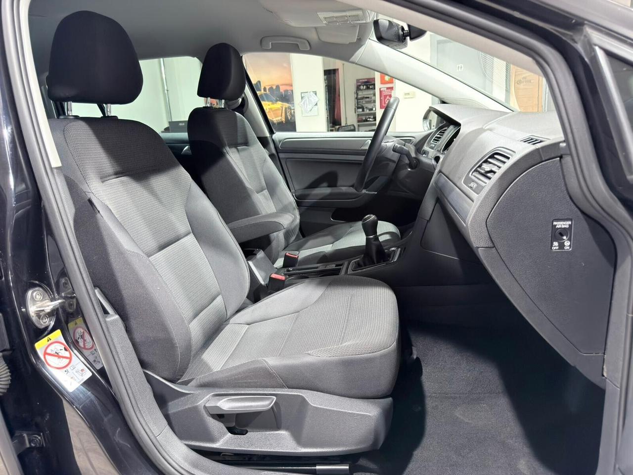 VW GOLF VARIANT 7.5 1.6TDI 116CV 2018 1HANDE