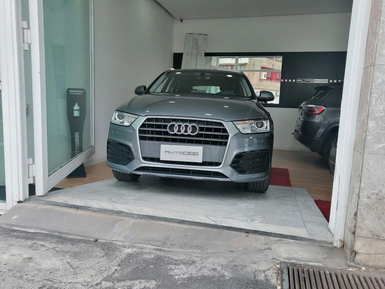 Audi Q3 2.0 tdi Business S-tronic 150cv