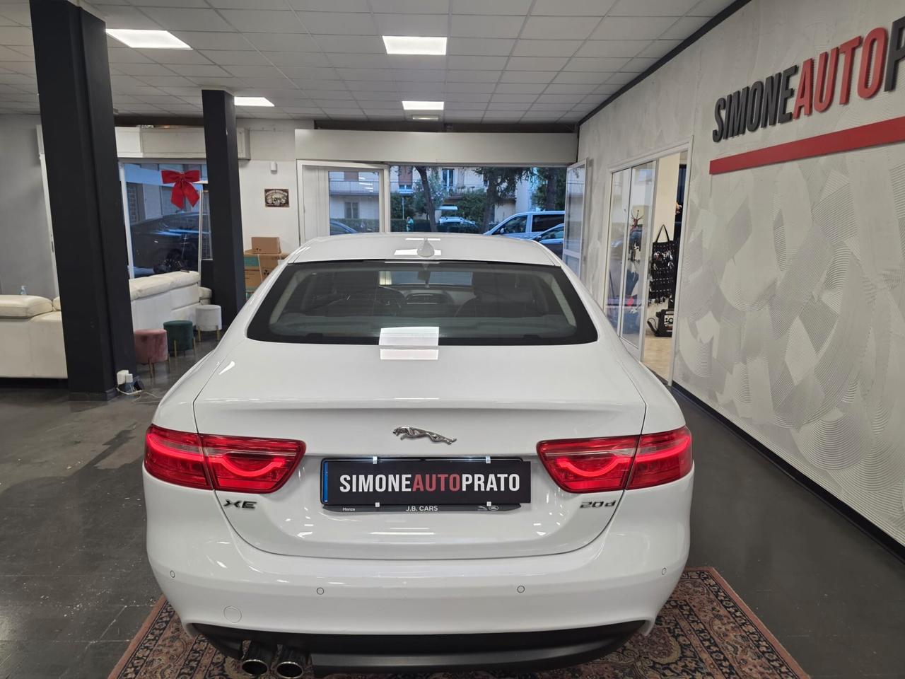 Jaguar XE 2.0 D Turbo 180CV Portfolio