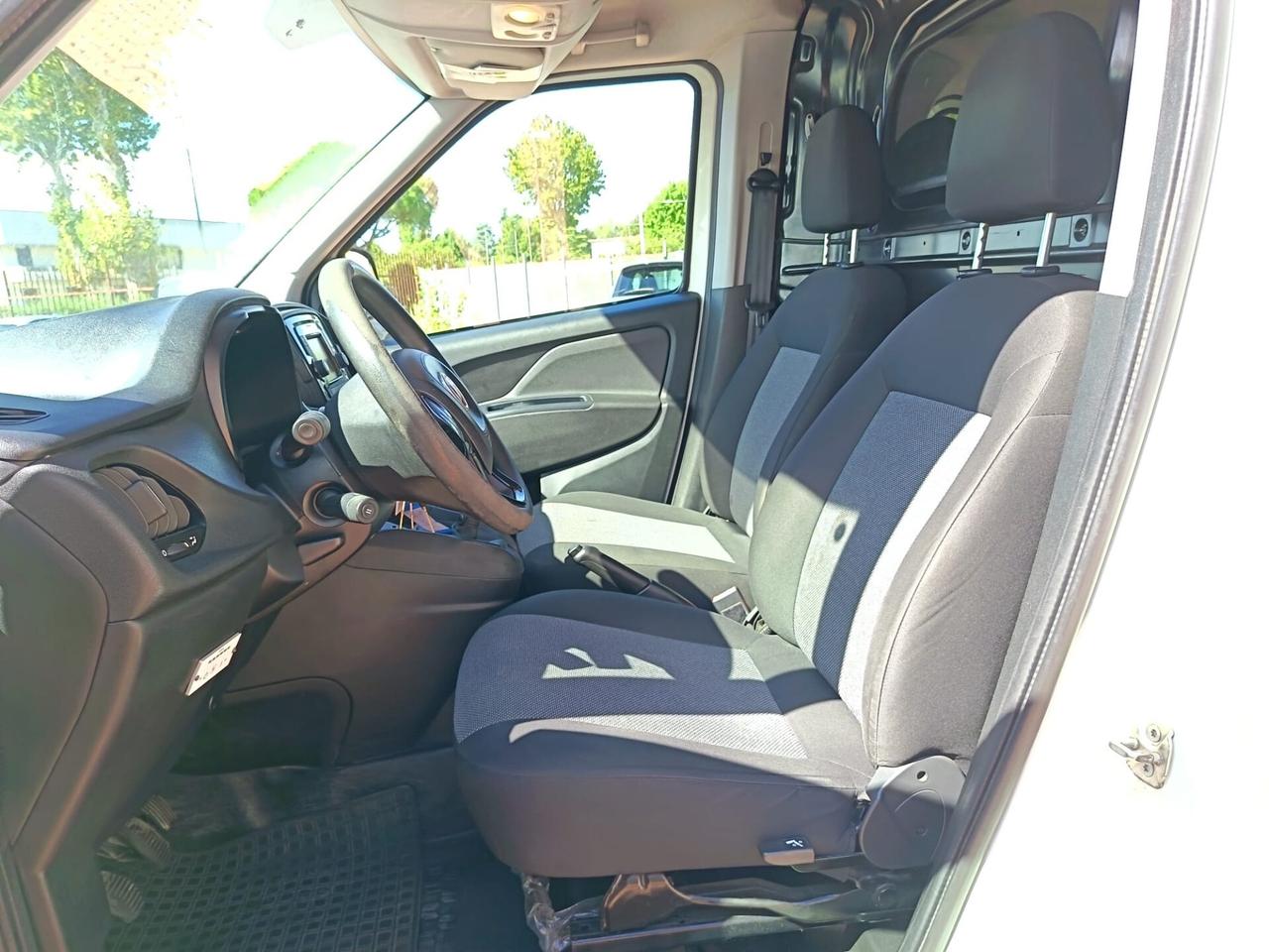 FIAT DOBLO CARGO CH1 BUSINESS 1.4 NAT. POWER 120CV E6D
