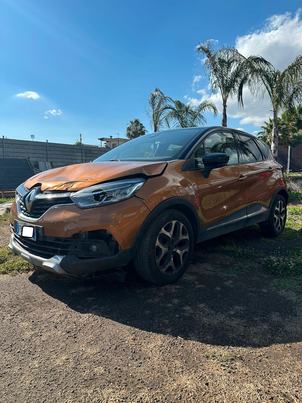Renault Captur dCi 90 Sport Edition SINISTRATA