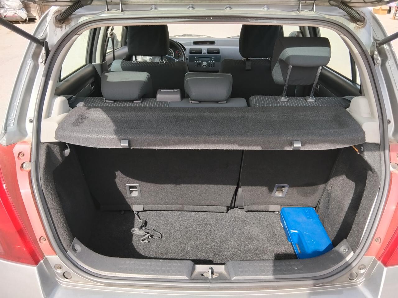 Suzuki Swift 1.3 DDiS 5p. GLX