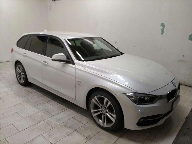 BMW Serie 3 Touring 318d Touring Luxury auto