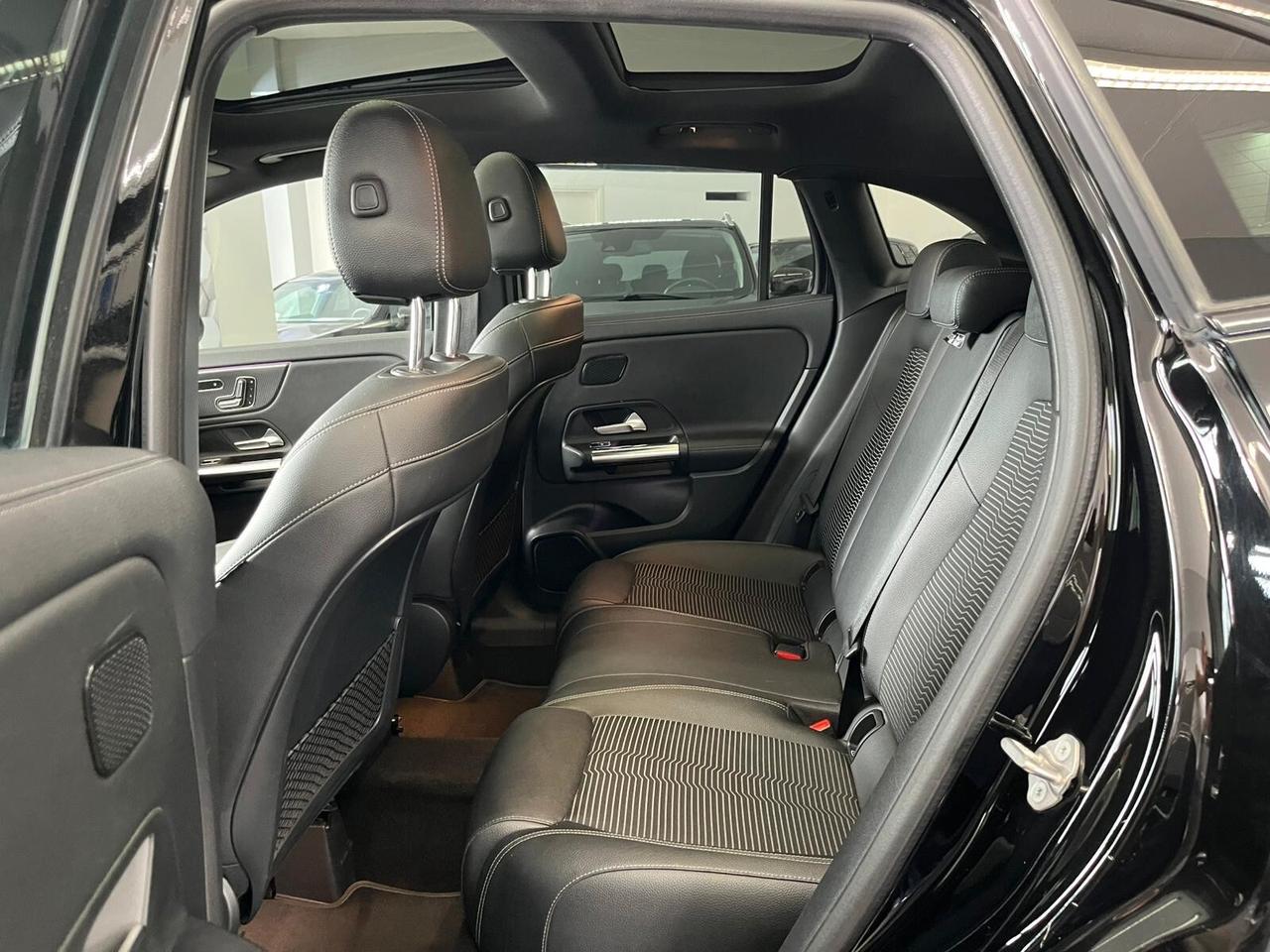 Mercedes-benz GLA 200 d Automatic Premium TETTO APRIBILE UNICO PROPRIETARIO