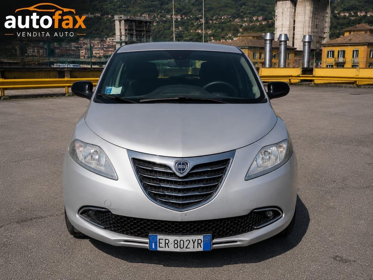 Lancia Ypsilon 1.2 69 CV 5 porte Platinum - Unico Proprietario-