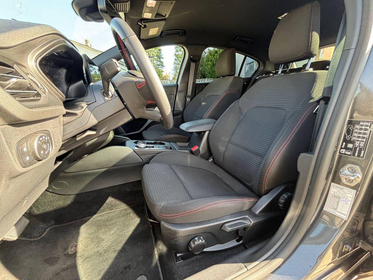 Ford Focus 1.5 ecoblue ST-Line 115cv auto