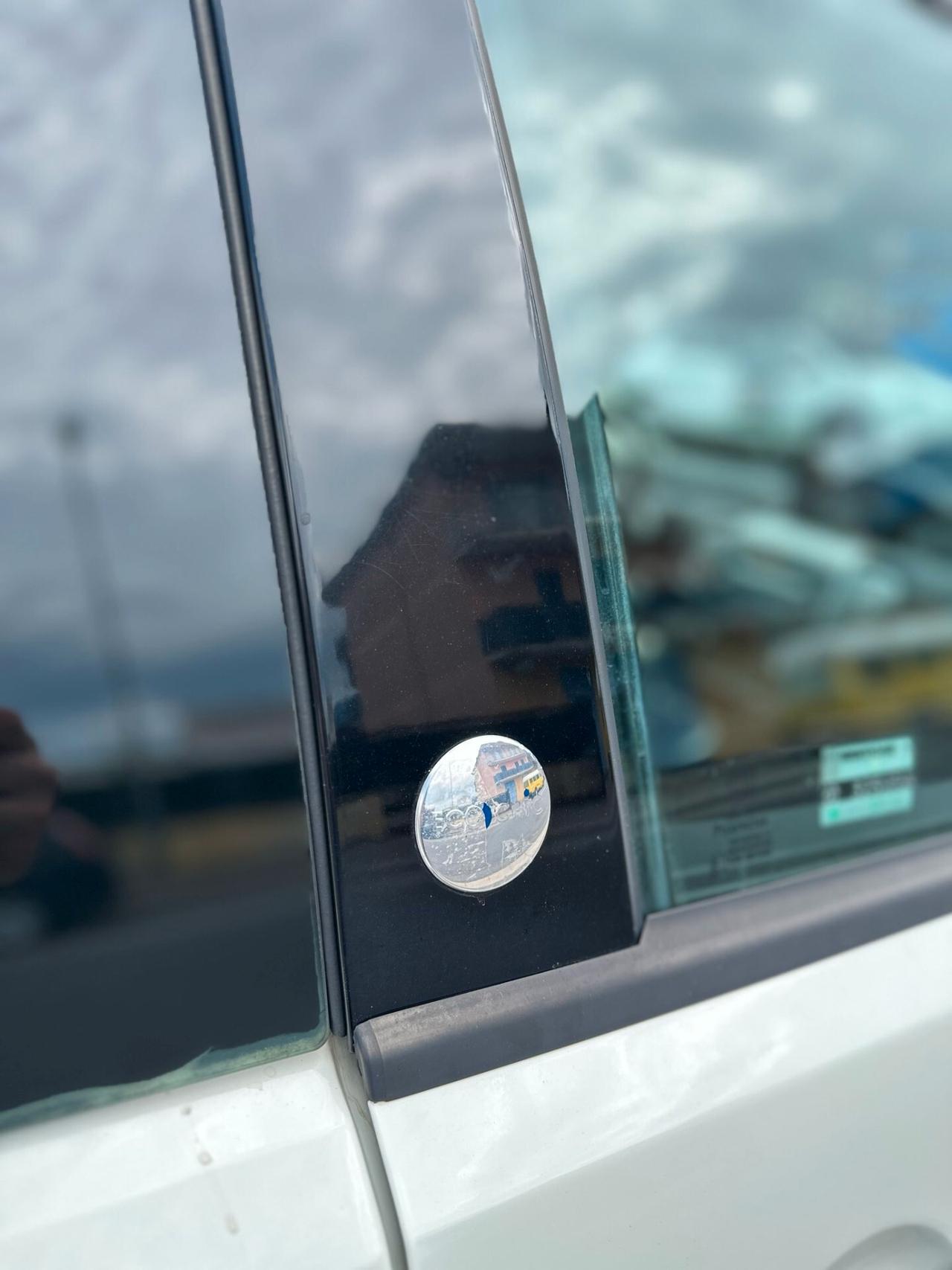 Lancia Ypsilon 1.4 Oro Ecochic GPL