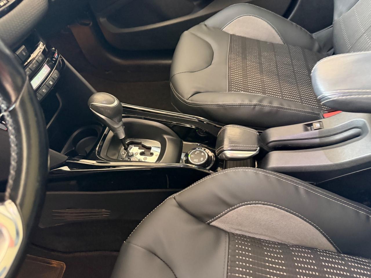 Peugeot 2008 PureTech Turbo 110 EAT6 S&S Allure