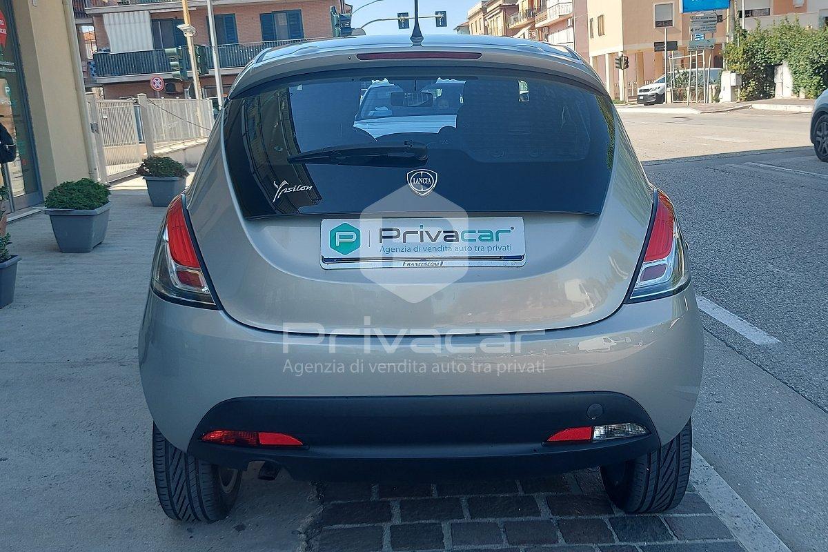 LANCIA Ypsilon 0.9 TwinAir 85 CV 5 porte Metano Ecochic Gold