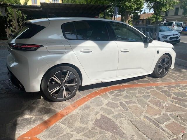 Peugeot 308 BlueHDi 130 S&S EAT8 GT