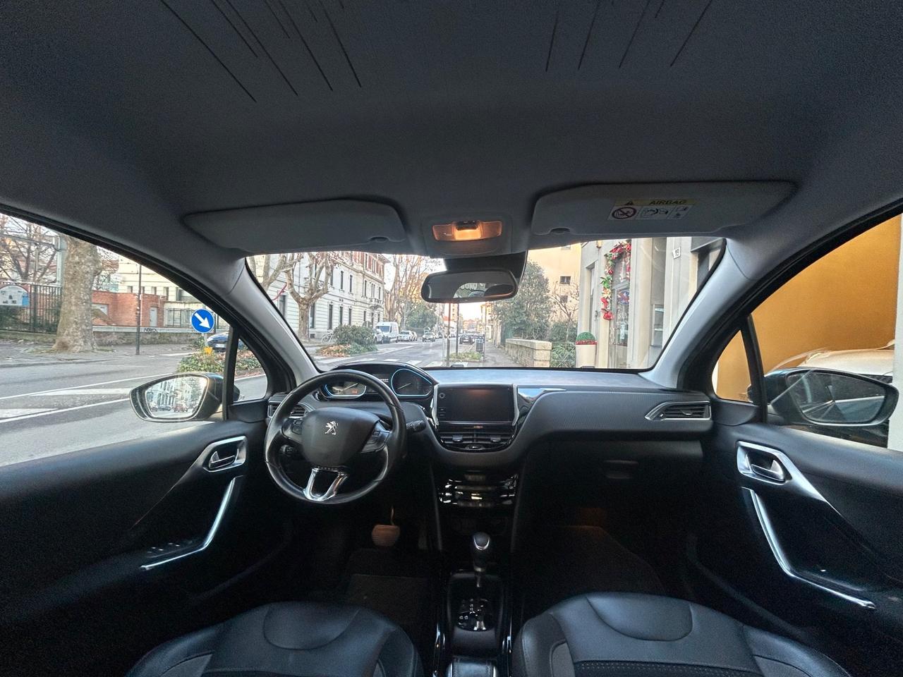 Peugeot 2008 PureTech Turbo 110 EAT6 S&S Allure