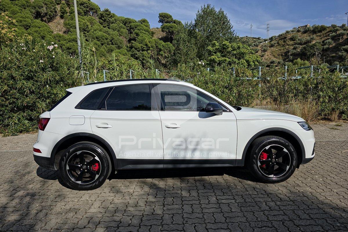 AUDI Q5 35 TDI quattro S tronic Business Sport