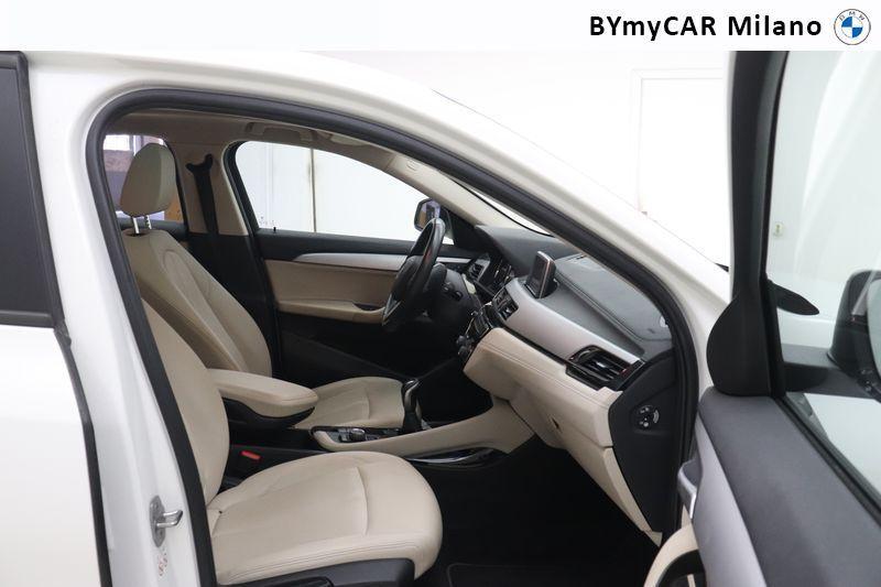 BMW X2 18 i Advantage sDrive
