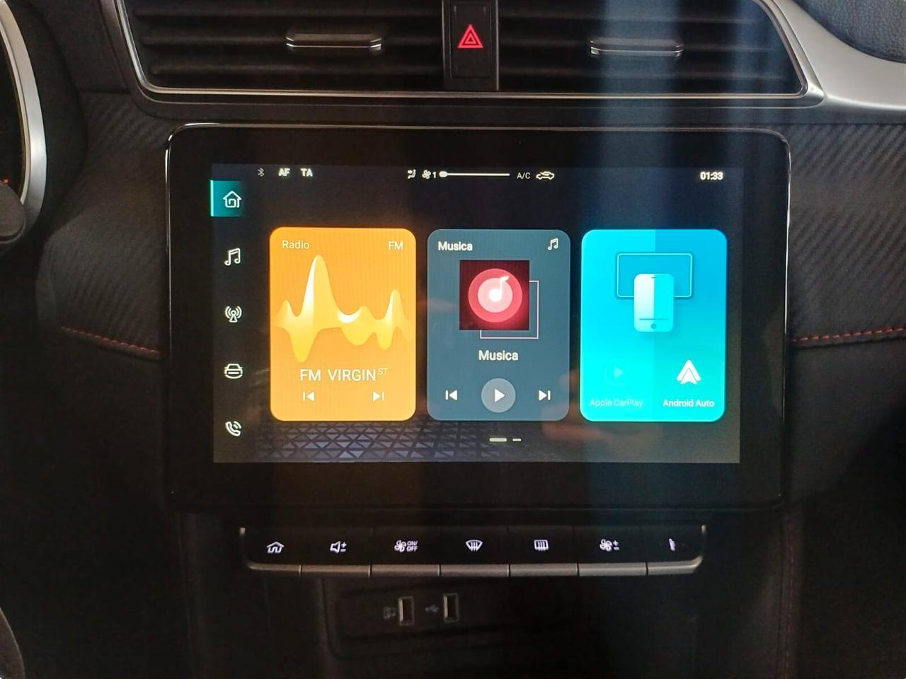 Mg ZS 1.5 VTi-tech Luxury | da € 217,00 al mese