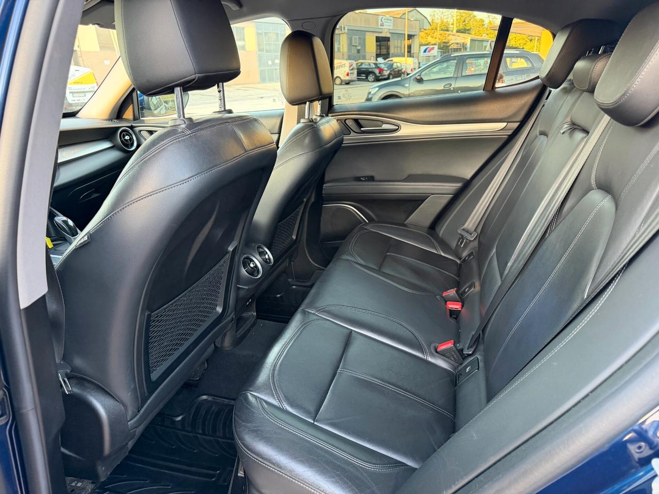 Alfa Romeo Stelvio 2.2 Turbodiesel 210 CV AT8 Q4 Super