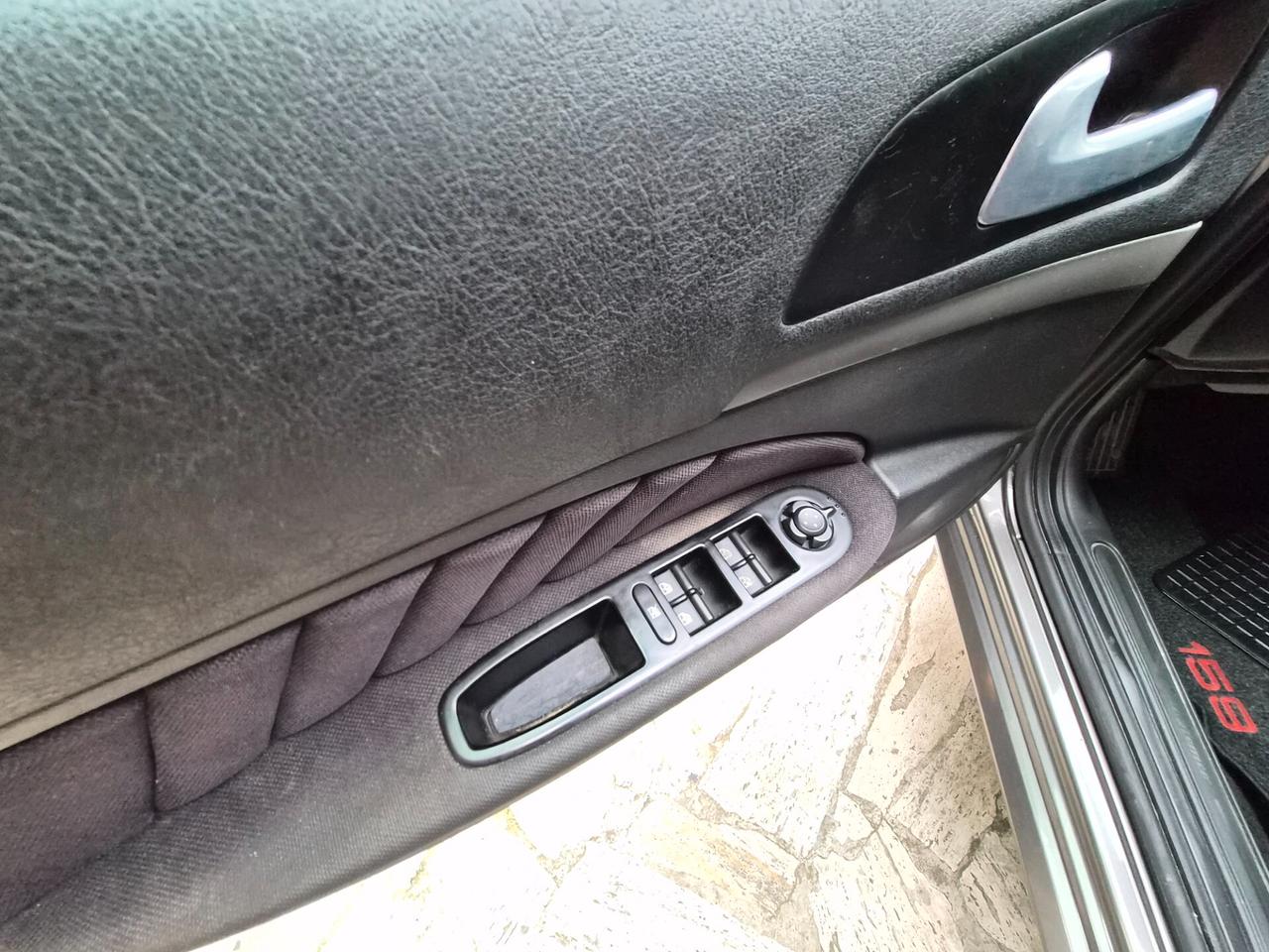 Alfa Romeo 159 1.9 JTDm 16V Distinctive