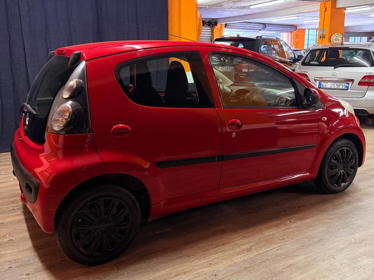 INCREDIBILE CITROËN C1 ADATTA A NEOPATENTATI
