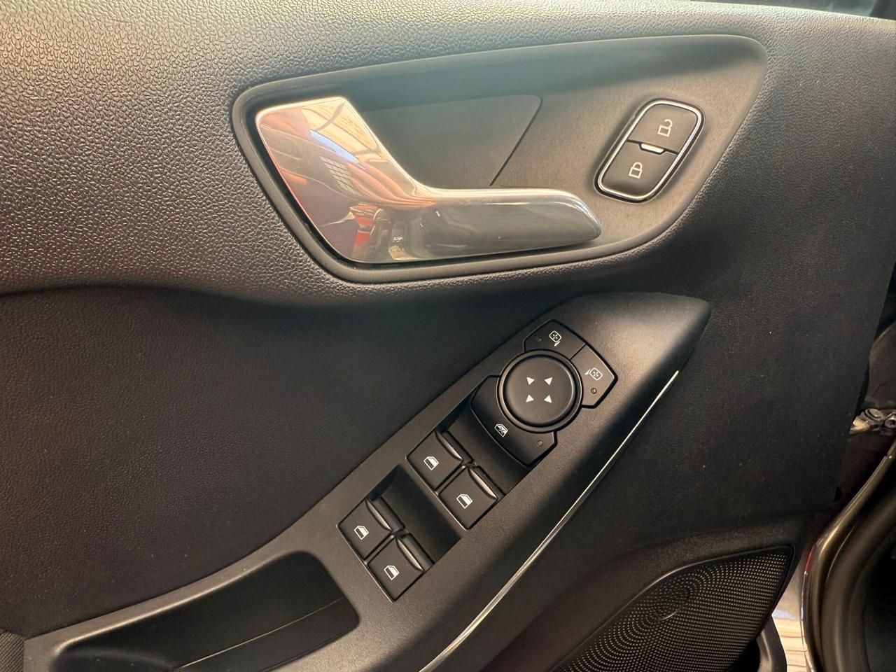 Ford Fiesta 1.0 Ecoboost Hybrid 125 CV 5 porte ST-Line