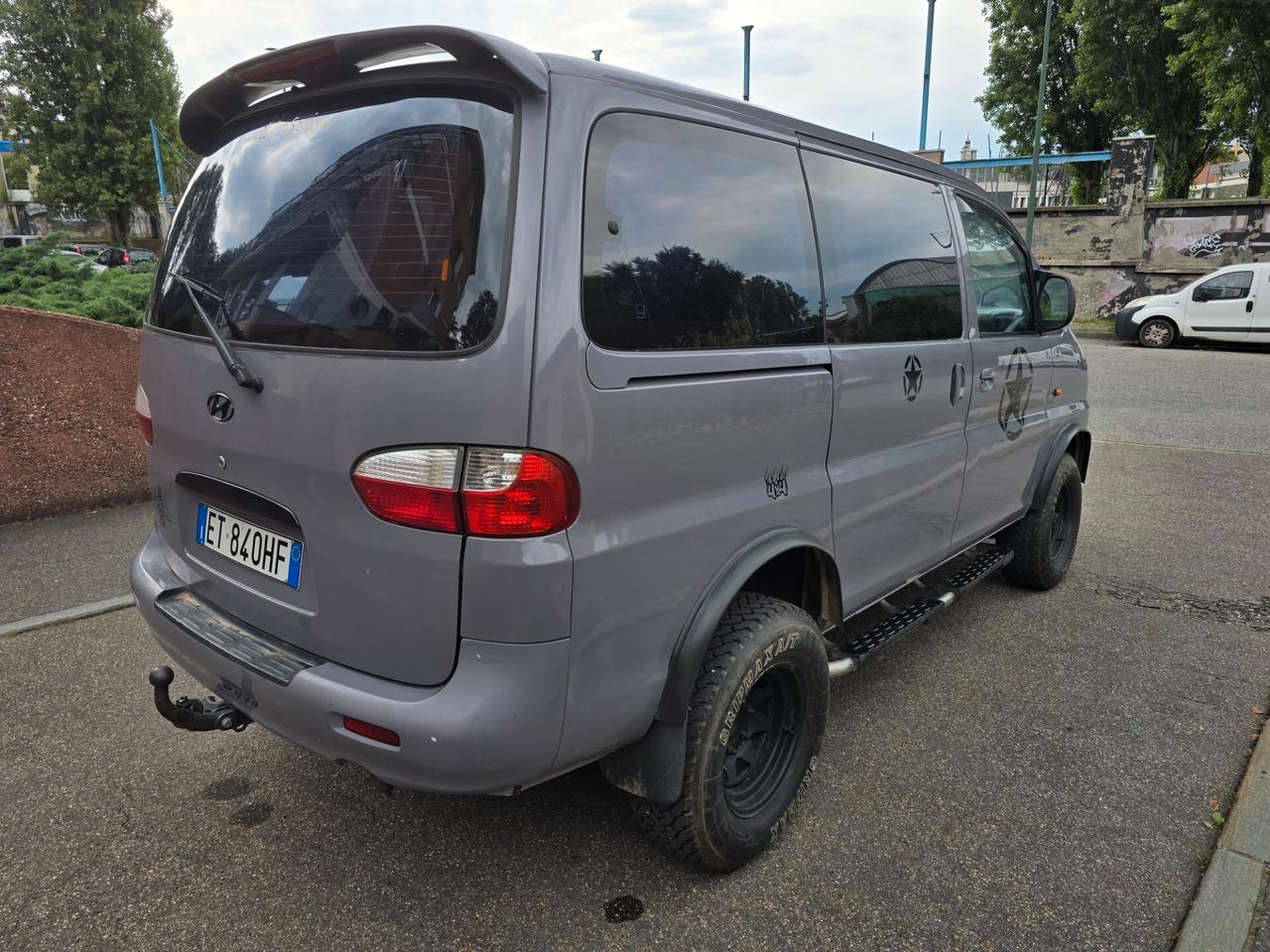 Hyundai H-1 Starex 4X4 2.5 TDi (100cv) 7 POSTI