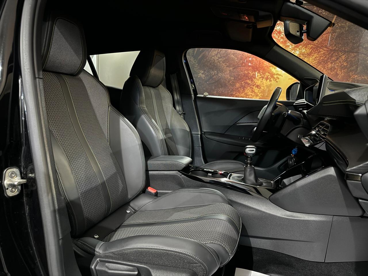 PEUGEOT 2008 1.5 BLUEHDI 110CV GT 2022