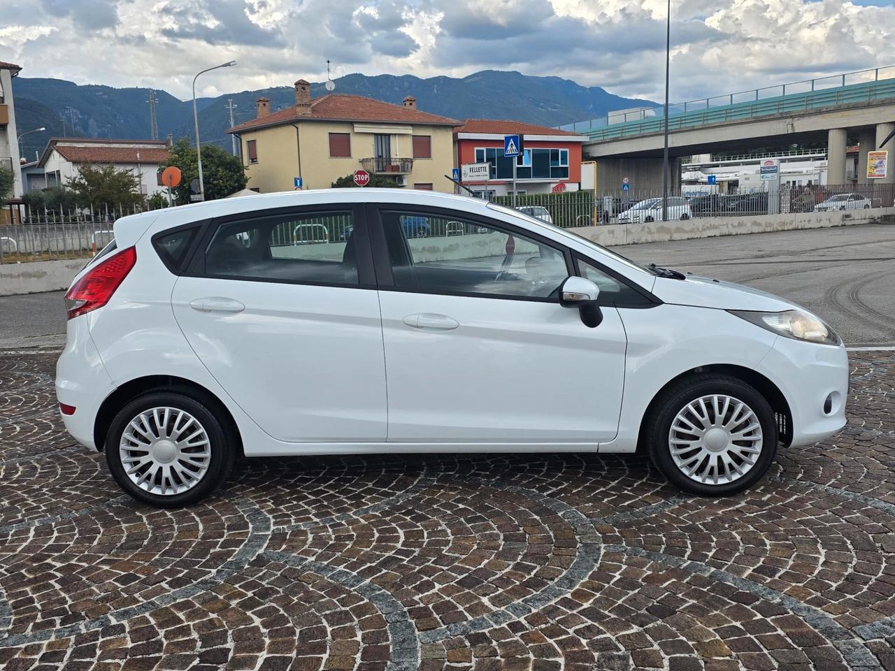 Ford Fiesta 1.2 82 CV 5 porte Titanium