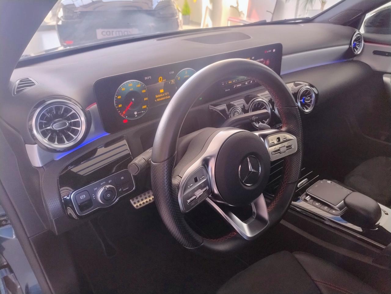 Mercedes-benz A 180 d Automatic Premium Amg-Line