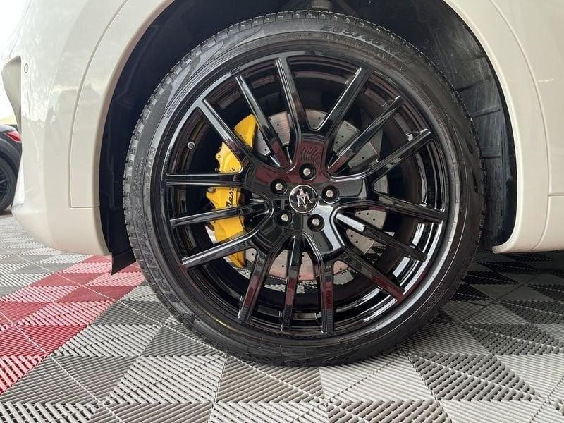 Maserati Levante MHEV 330 CV AWD GT