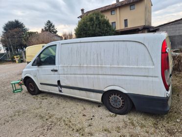 Mercedes Vito 639 del 2008 da sistemare