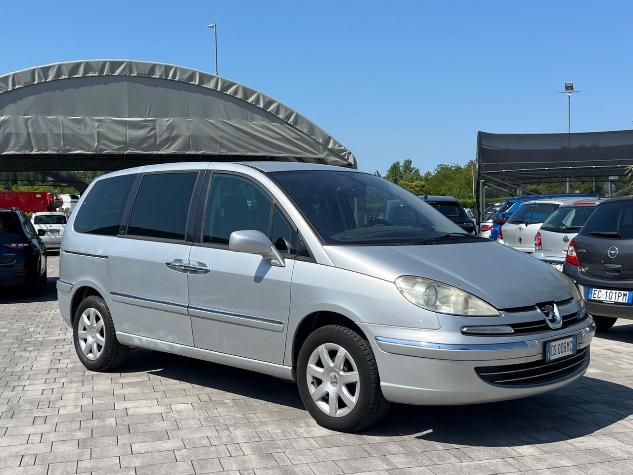 Peugeot 807 2.0 HDi FAP SR