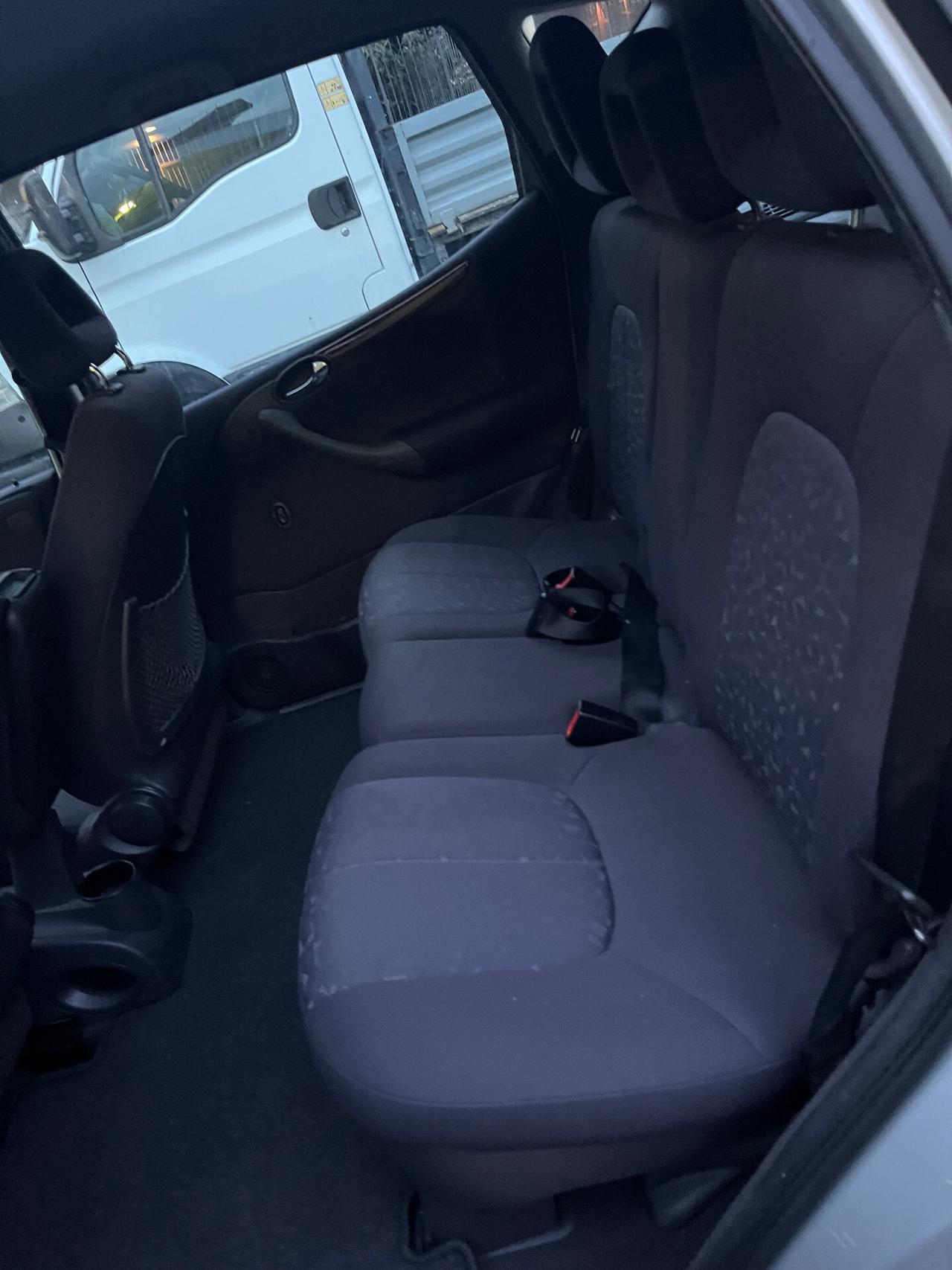 Mercedes-benz A 160 Benzina - cat Avantgarde - Anche per Neopatentati