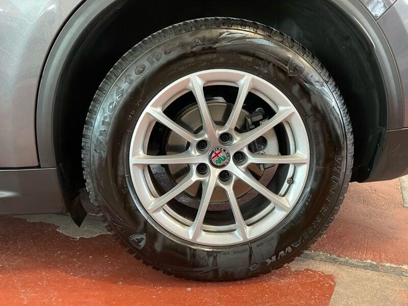 Alfa Romeo Stelvio 2.2 Turbo Diesel 190CV AT8 Q4 Business