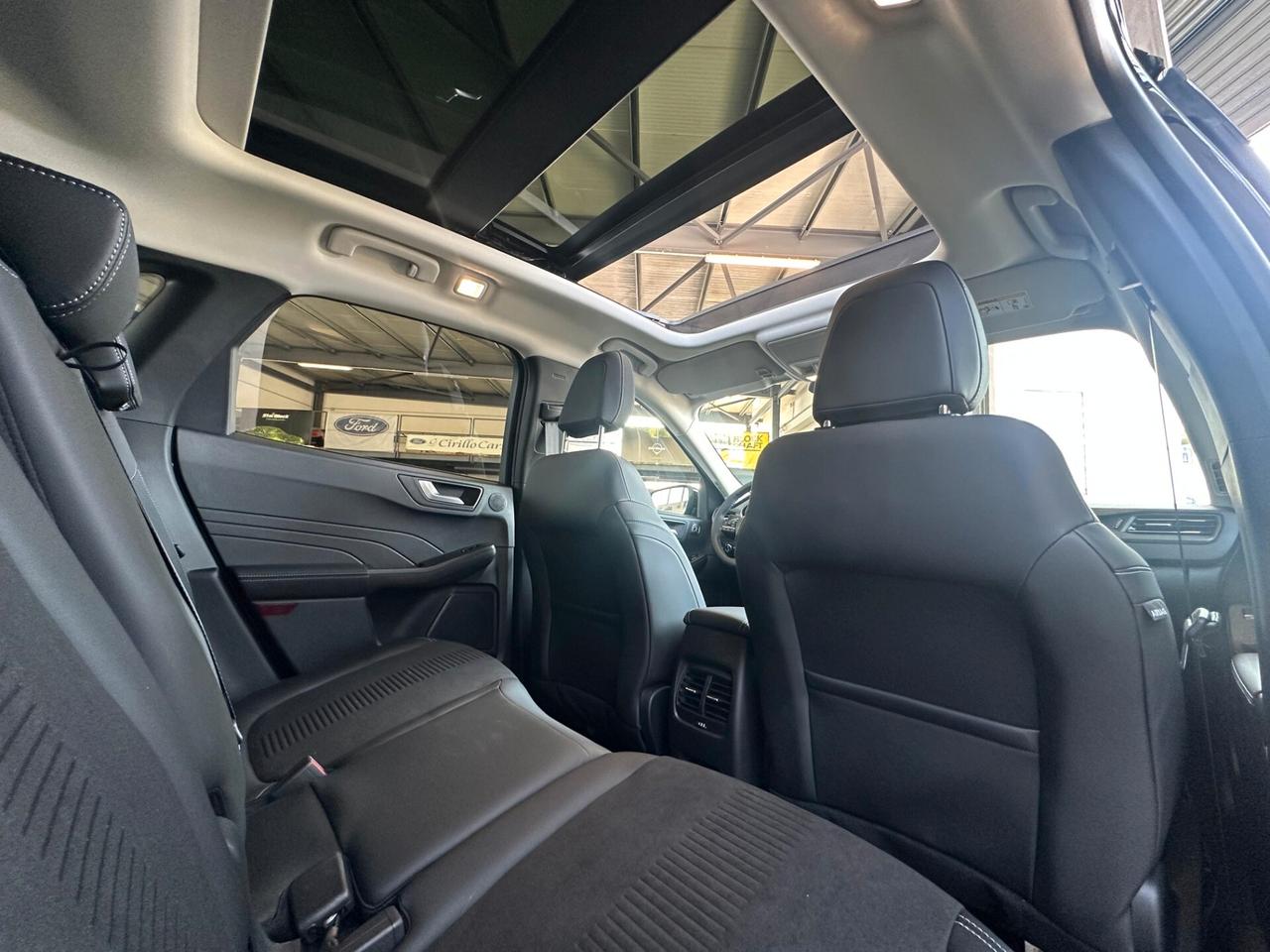 Ford Kuga 2.5 180CV FULL HYBRID 2WD ACTIVE X