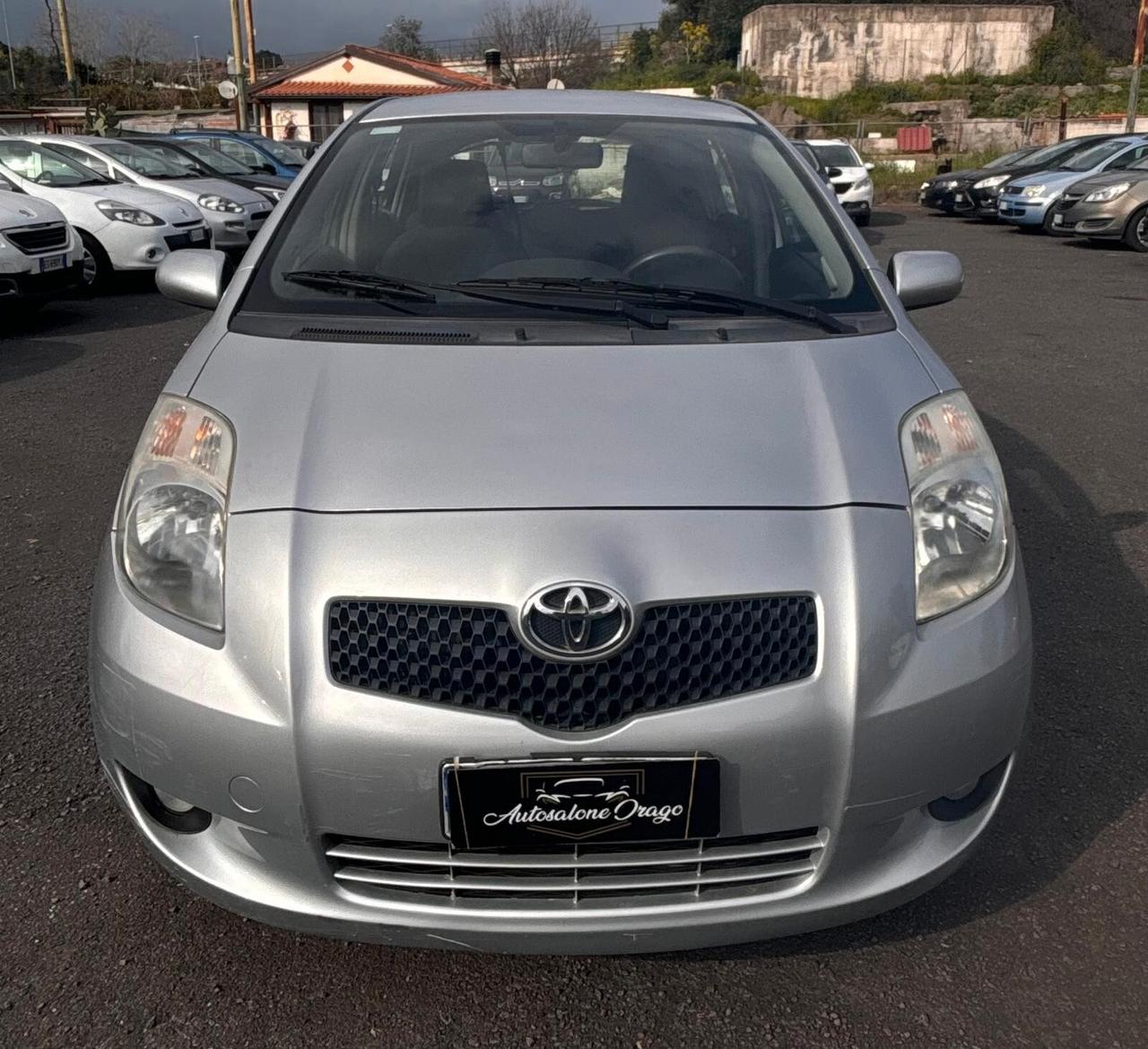 Toyota Yaris 1.3 5 porte