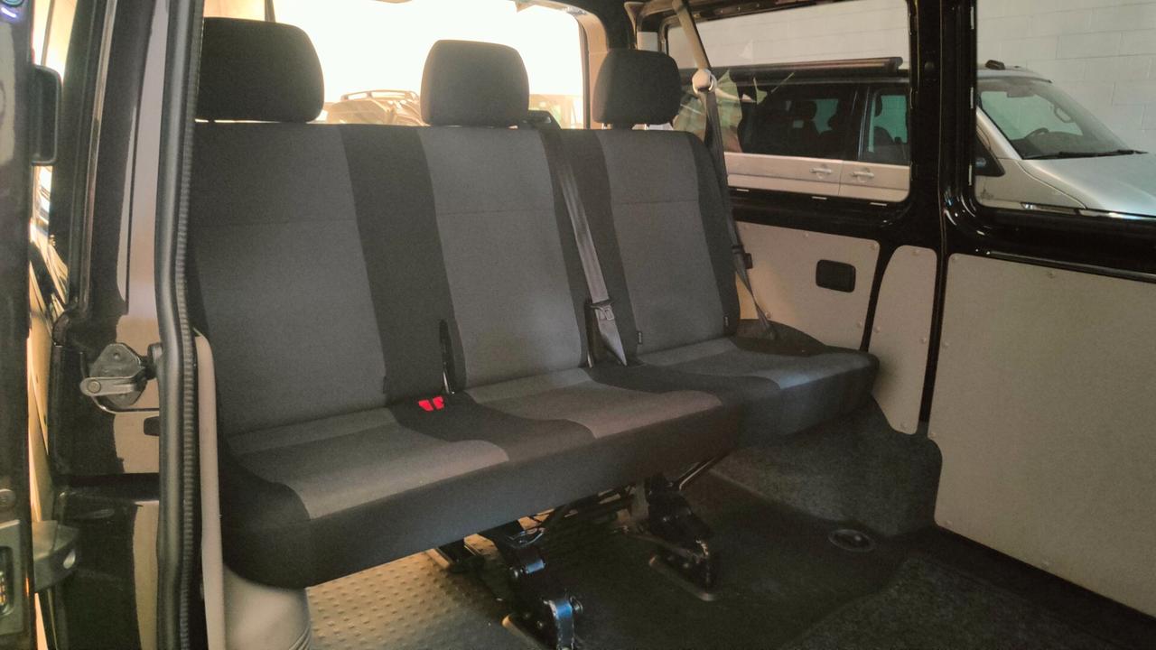 Volkswagen California CARAVELLE 2.0TDI TETTO A SOFFIETTO OMOLOGATO CAMPER